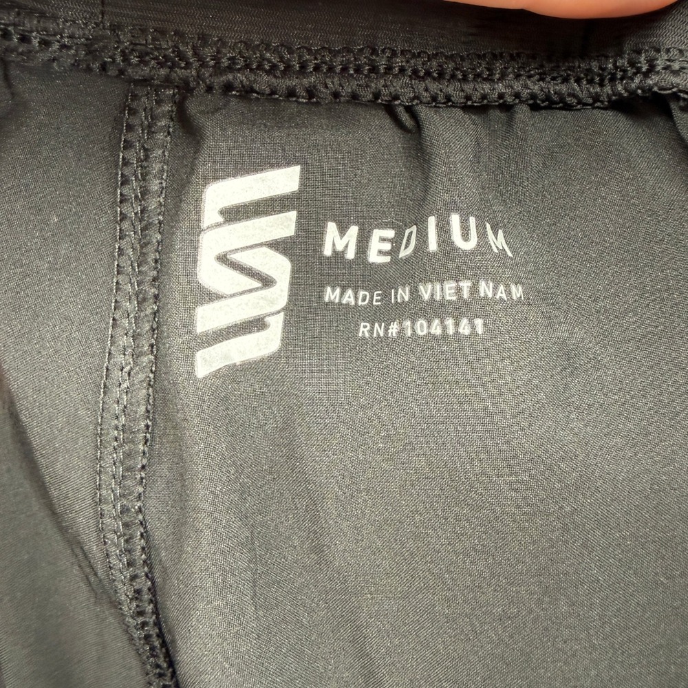 Second Skin Athletic Shorts Mens Med Black Elastic Waist Pockets Training Gym - Picture 11 of 15